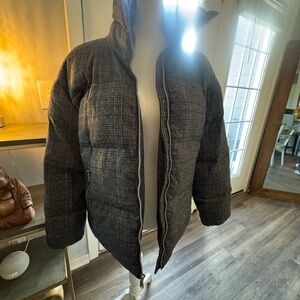 Black & Gray Plaid BCBG Winter  Coat Size Medium Like New